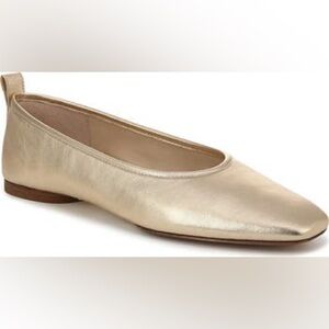 NEW VINCE VIVIAN LEATHER BALLET FLATS IN CHAMPAGNE 7